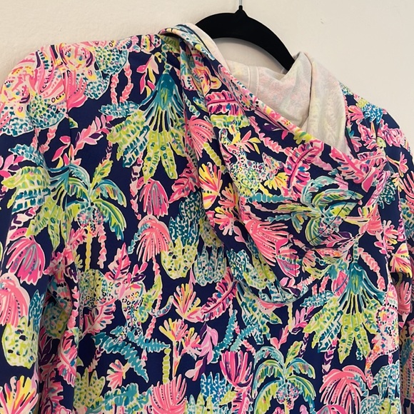 Lilly Pulitzer 🤩 hoodie sweatshirt - Picture 8 of 9